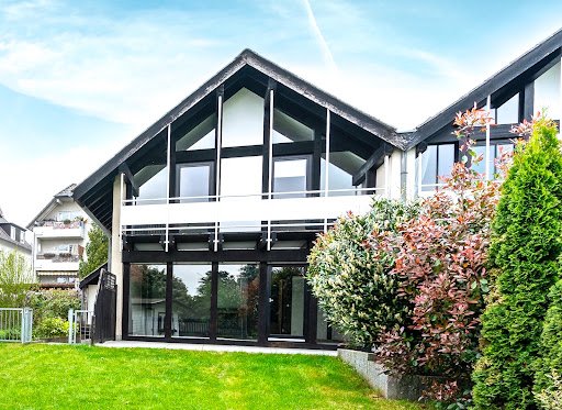 IHADL IMMOBILIEN - BIRGIT SCHMIDT