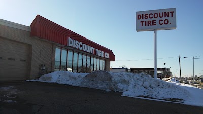 Photos of Discount Tire Store - Kalamazoo, MI