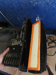 Photo n°15 de Automobiles Barthes Eurorepar Car Service à Vescovato (Atelier de réparation automobile)