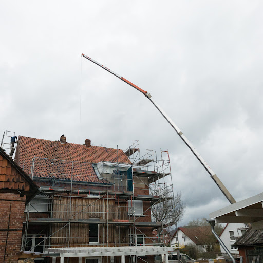 baukupfer. Dachdeckerei • Bauunternehmen • Sanierung • Zimmerei • Kranservice • Hebebühne • Holzbau • Dachreparatur sofort - Thumbnail