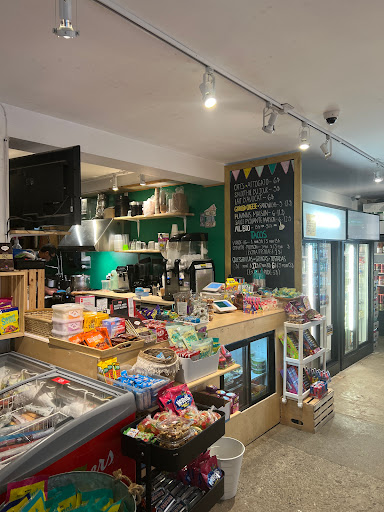 Scott's Bodega - Visual