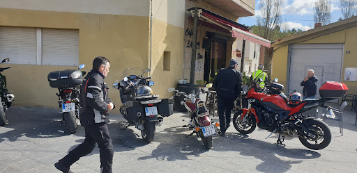 Cafe Larri Bar - Thumbnail
