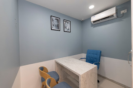 Af1qippel3kfq2z7w1dkz9wihcxtwqolhnioywnilzyu=s435 K No