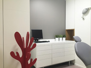 Photo n°3 de Docteur Lambert Lucile orthodontiste spécialiste toulouse à Toulouse (Orthodontiste)