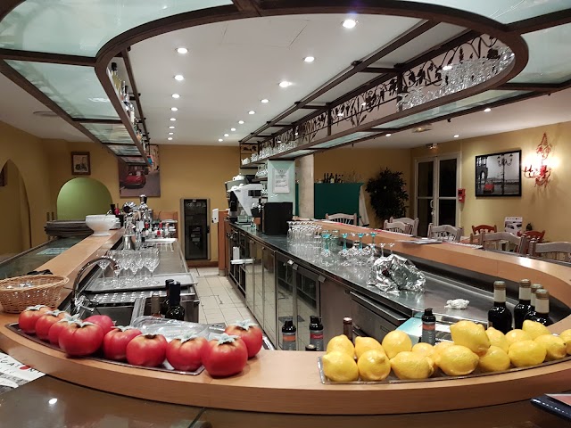 Rigatoni Café