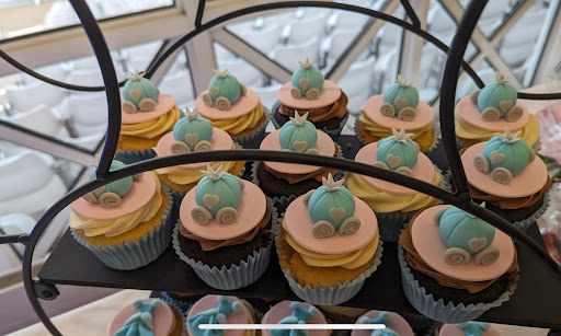 Chris Dance Cakes - Thumbnail