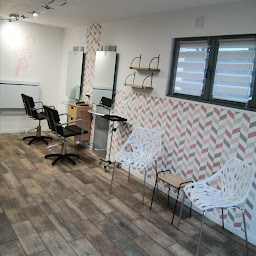 Photo n°1 de les ciseaux ecuissois à Écuisses (Salon de coiffure)
