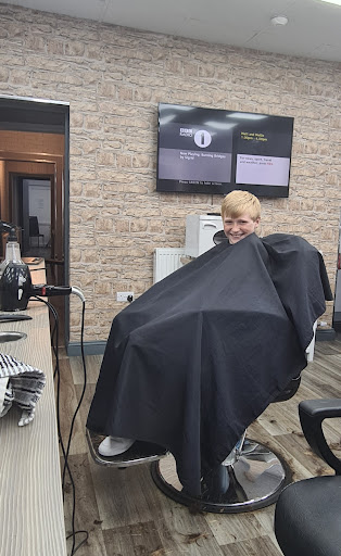 Blades barbers - Thumbnail