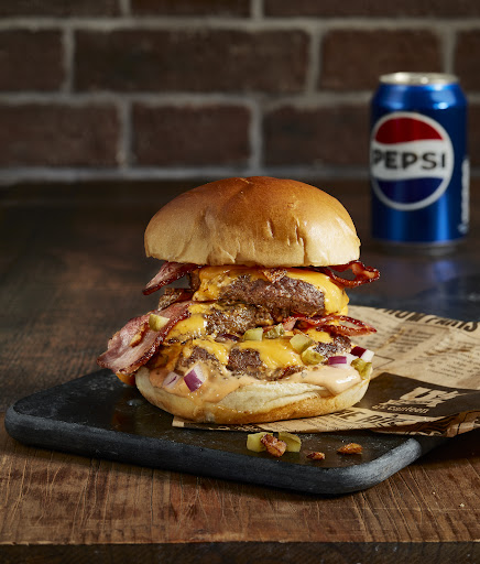 Photo 2 - Burger Mania
