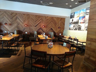 Photos of California Pizza Kitchen at Naples