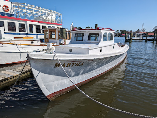 Chesapeake Bay Maritime Museum Parking Lot - Thumbnail