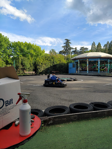 Giostra e pista dei Go Kart