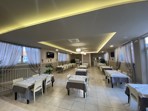 Circolo La Corte Pizzeria - Thumbnail