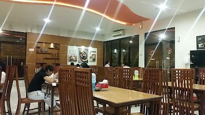 Photos of warung leko