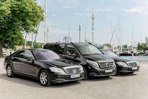 Luxury Chauffeur Services - Premium Transfers - Thumbnail