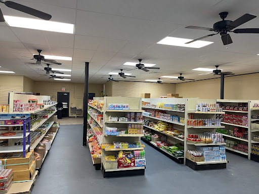 Thanlwin Asian Food Market Gallery - United States