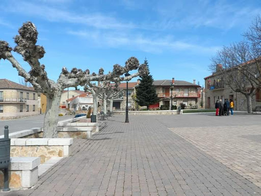 Plaza Mayor de Torreiglesias - Thumbnail