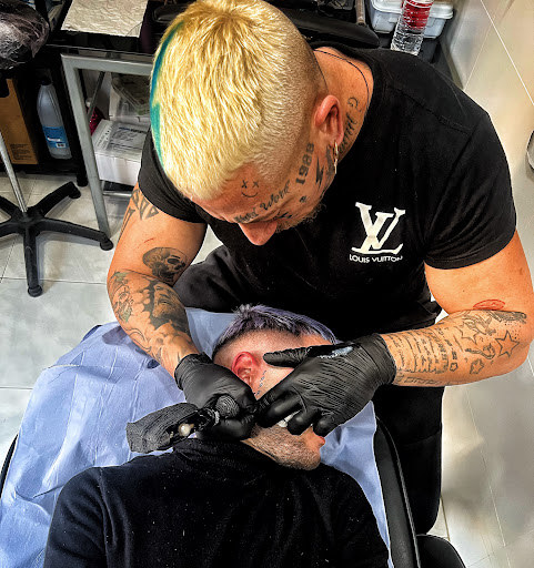 Tattoo Artman