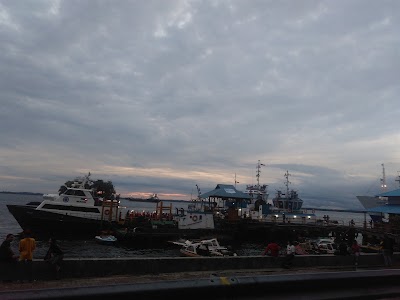 Photos of Pelabuhan Semayang