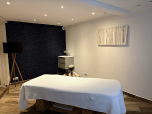 Photo n°1 de Bien être et beauté à Mèze (Institut de beauté)