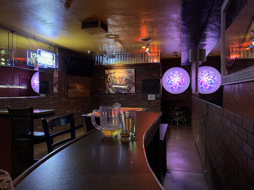 Madeleine's - Visual