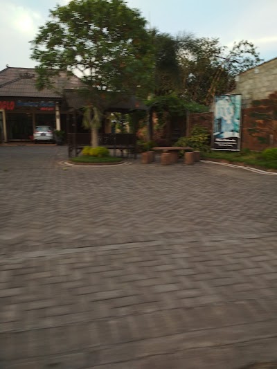 Photos of Joglo Suminar Batik