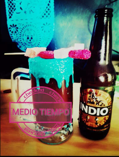 Medio Tiempo Bar - Thumbnail