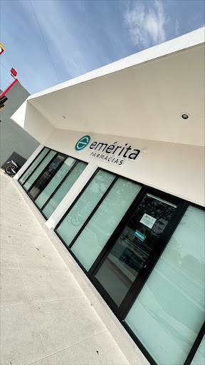 Emérita Farmacias Real de Caucel