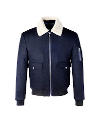 Photo n°7 de IZAC La Rochelle à La Rochelle (Magasin de vêtements pour hommes)