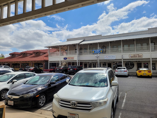 The Barnyard Shopping center