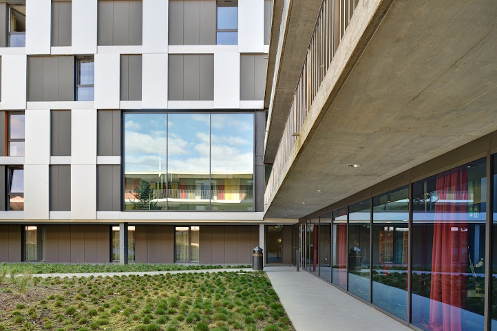 SwissTech Hotel by null