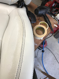 Photo n°5 de J V Color cuir à Donzac (Service de restauration d'automobiles)