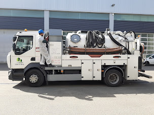 Photo n°1 de SERVIMO - MAINTENANCE DE VOTRE PATRIMOINE IMMOBILIER à Vaulx-en-Velin (Service d'entretien et de réparation de fosses septiques)