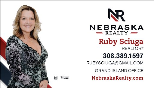 Ruby Sciuga Nebraska Realty Agent - Visual