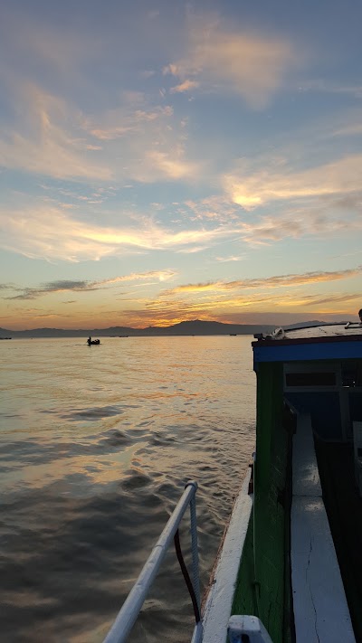 Photos of Road To Mandalay Jetty