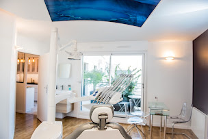 Photo n°2 de Véronique Pornet à Issy-les-Moulineaux (Dentiste)