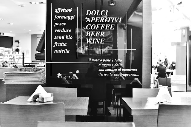 De Santis srl - Panini Milano (presso La Rinascente Milano)