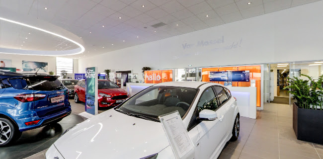 Beoordelingen van Van Mossel Ford Eindhoven in Eindhoven - Banden winkel
