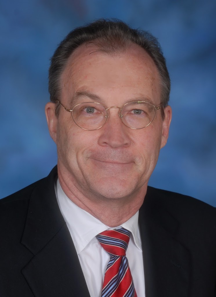 Dr Robert E Cunnion Md