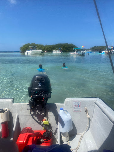 Torres Boats Rental
