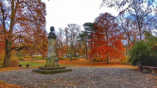 Jean Paul Denkmal - Visual
