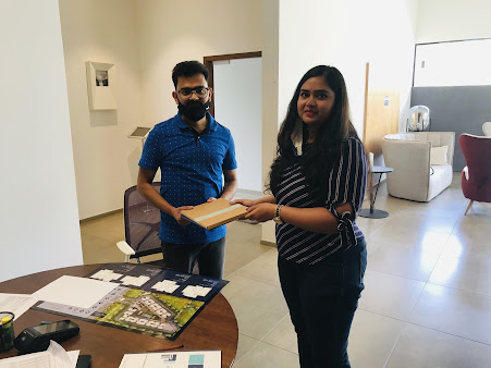 Af1qippeivc834bcvtwgaotmqcwp4b5xhuycom5r Jef=s451 K No