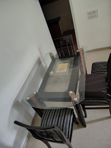 12 mm Toughened Glass Dining Table – Description & Benefits post image