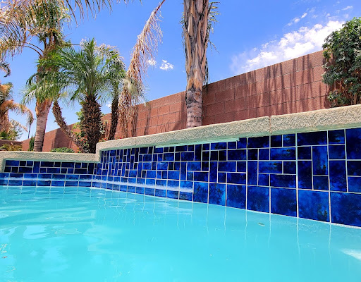 Pool Tile Dr. - Visual