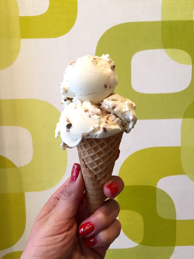 Greene Grape Scoops and Sweets