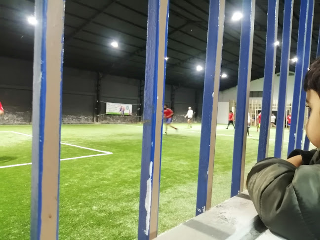 Opinii despre Cancha hipernike în Quilpué - Campo de fútbol