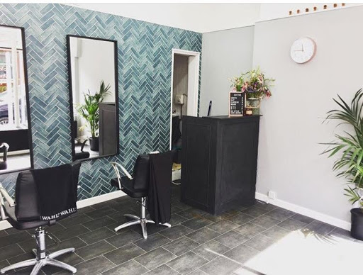 Smith's Barbershop Gallery - United Kingdom