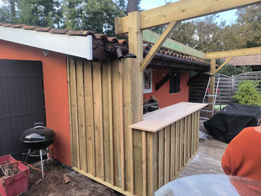 Photo de TOITURE BOIS BASSIN à Arès (33740)