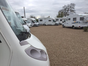 Photo n°7 de ACL 41 : Auto Caravanes Loisirs à Suèvres (Agence de location de véhicules de loisirs)