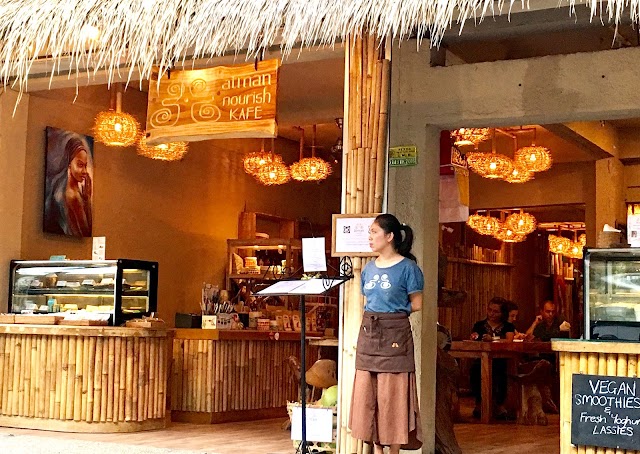Atman Nourish Kafe
